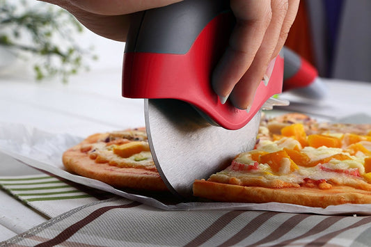 WPPO HD Roller Pizza Cutter - Kitchen King Direct