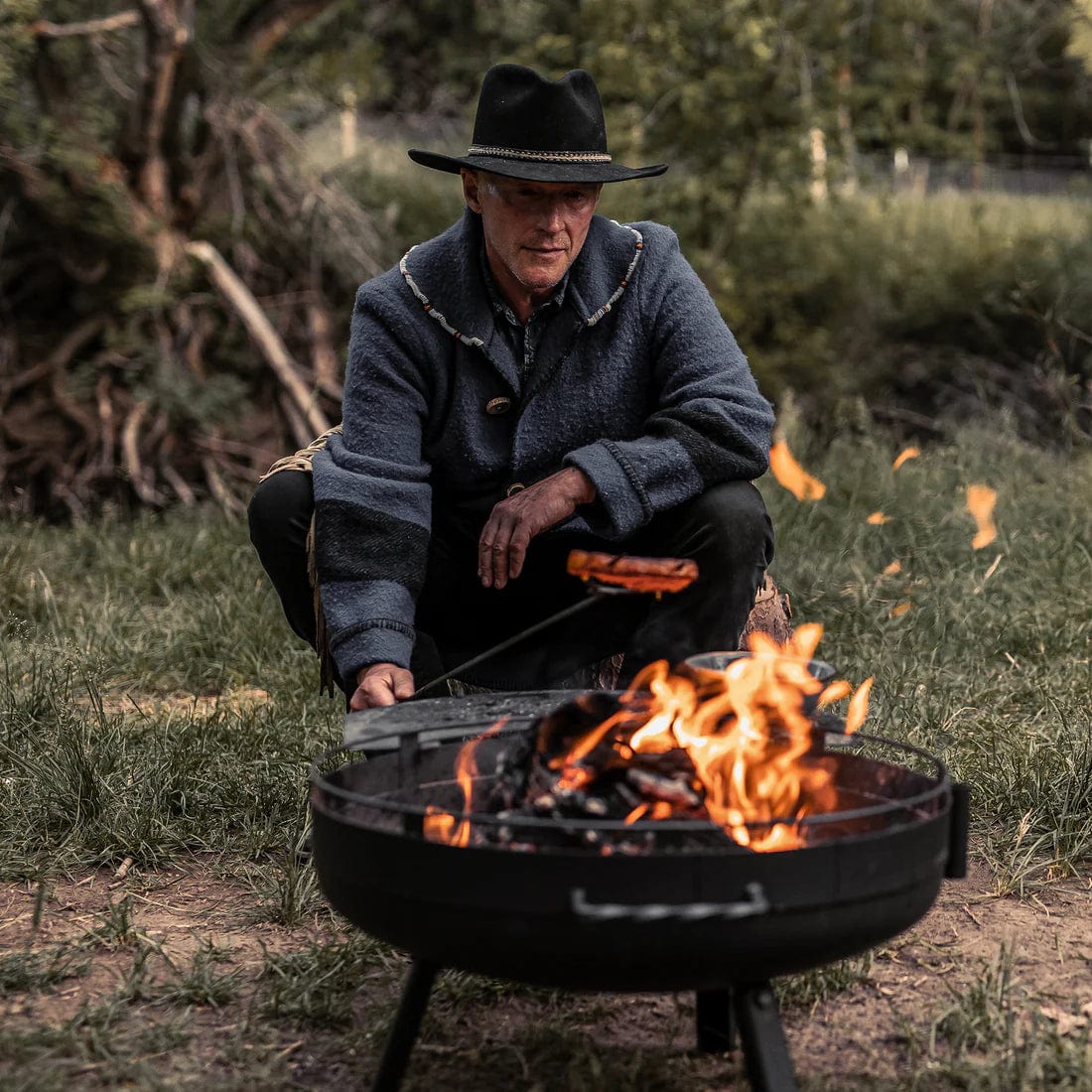Barebones Cowboy Fire Pit Grill - 23" - Kitchen King Direct