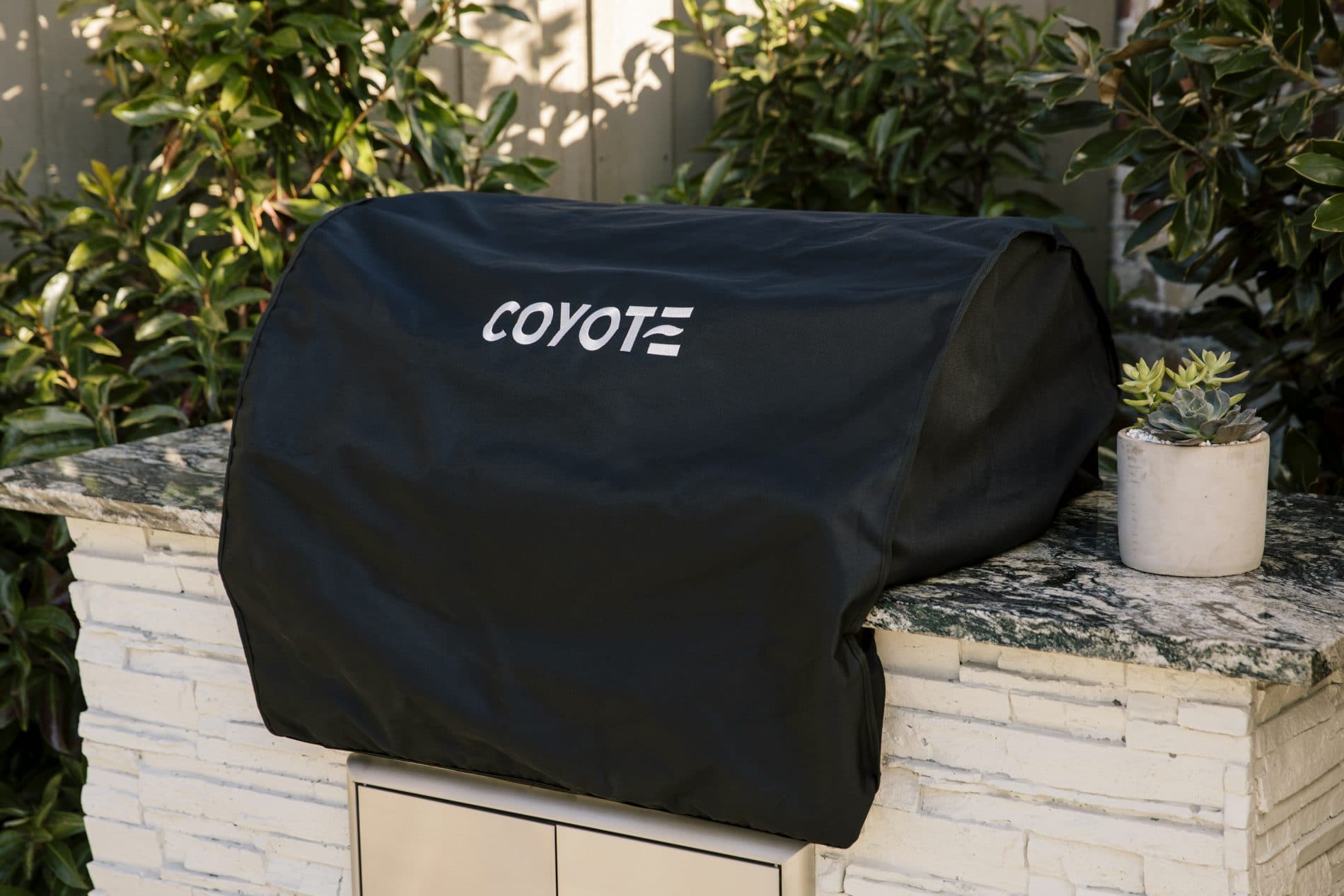 Coyote Grill Covers II - Kitchen King Direct